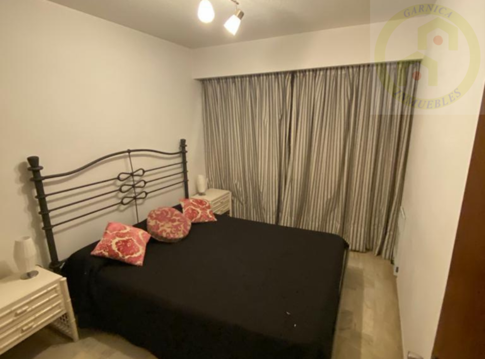 VENTA Dpto. 4 Dormitorios en Piso 15 - Roosevelt Center, Parada 11 Av.Roosevelt | USD 290.000 - Vistas Mar y Bosque - 11