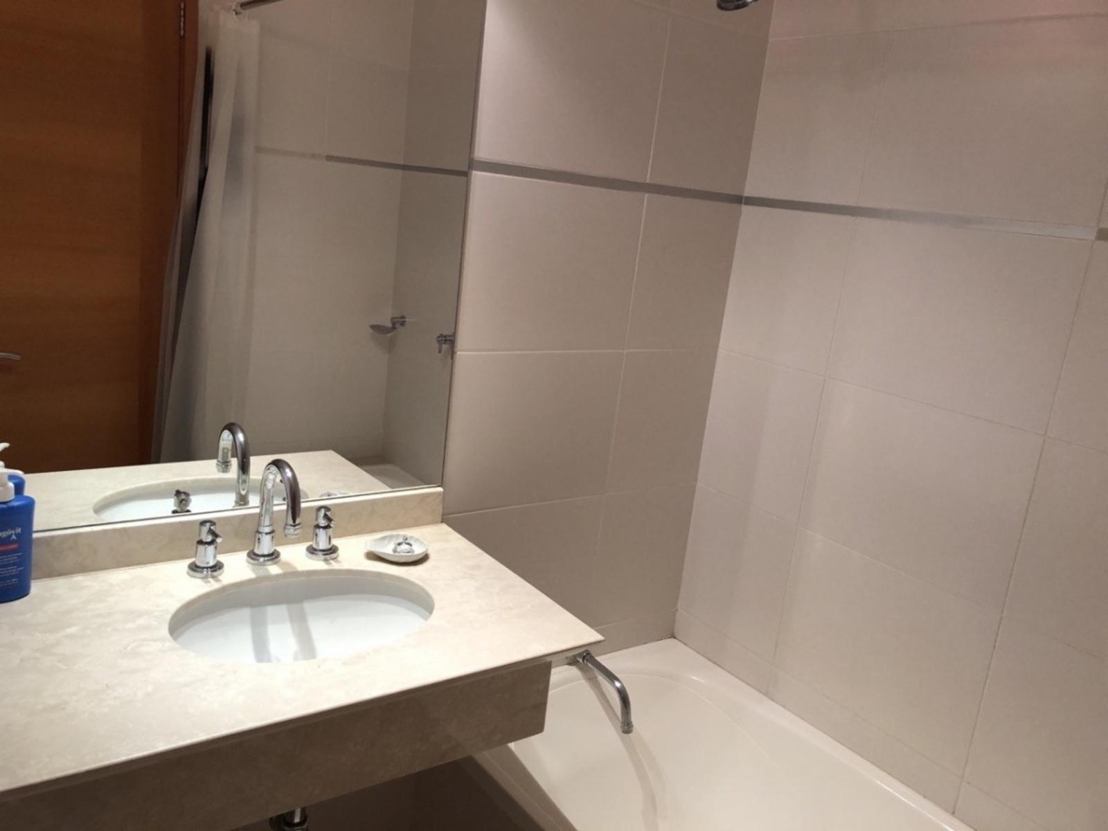 Apartamento en Venta en Seasons Tower de Punta del Este - 8