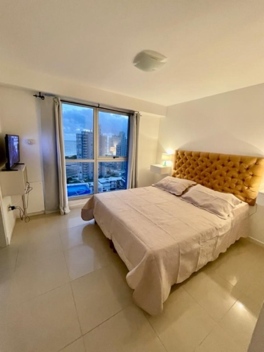 Apartamento torre nueva, parada 4 Playa brava - 2
