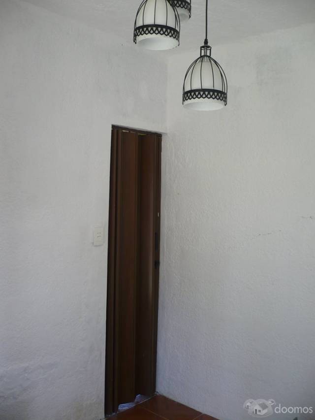 VENTA DE CASA ESQUINA AL SUR DE LA INTER SOLYMAR KM27 - 7