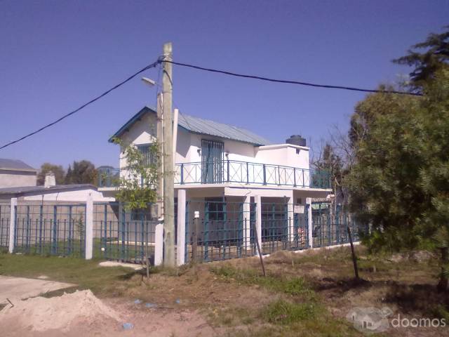 Alquilo Casa x Temporada 200m Playa para % personas - 1