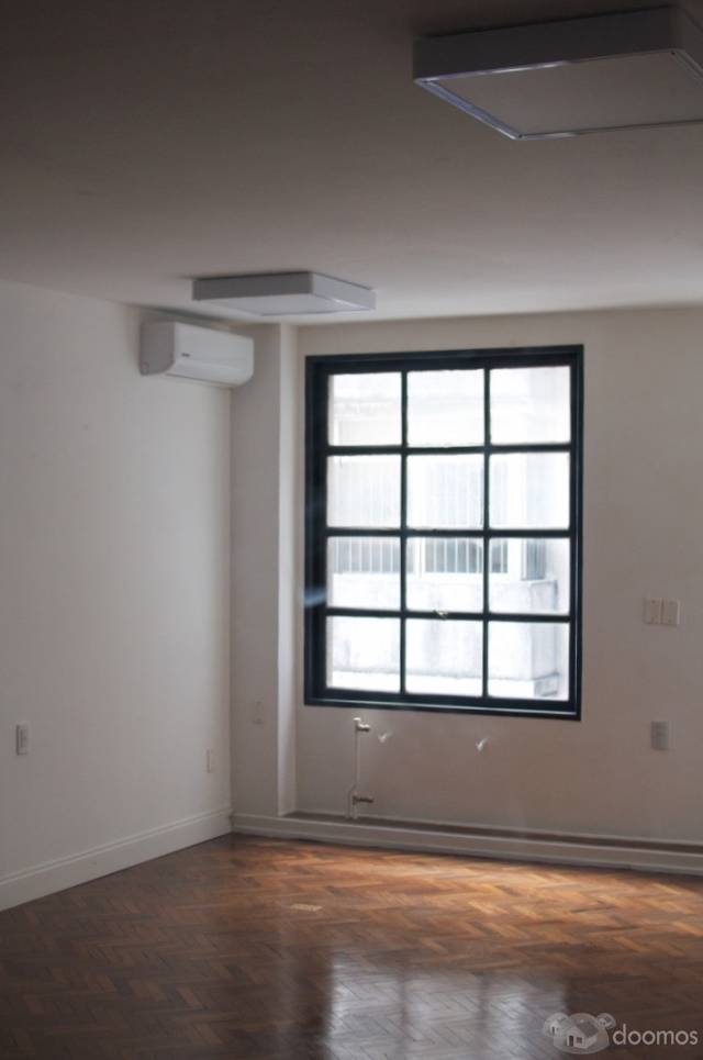 VENDO 7 NUEVAS Y MODERNAS OFICINAS SOBRE Av. 18 JULIO ESQUINA VÁZQUEZ (4º PISO) - IDEAL PARA PROFESIONALES - 3