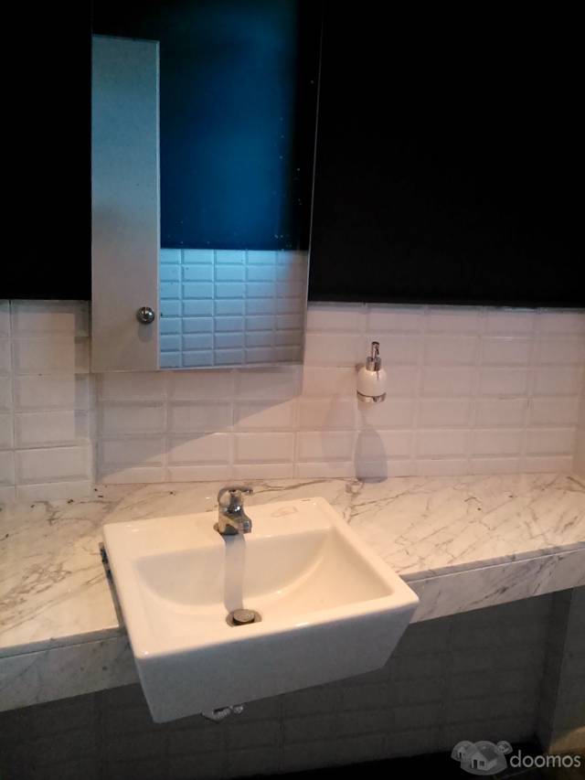 VENDO 7 NUEVAS Y MODERNAS OFICINAS SOBRE Av. 18 JULIO ESQUINA VÁZQUEZ (4º PISO) - IDEAL PARA PROFESIONALES - 8