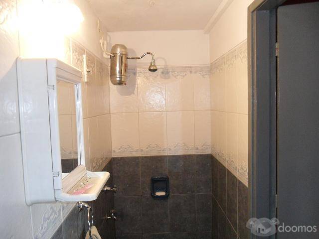 LOCAL CON VIVIENDA u$s 128000 - 7