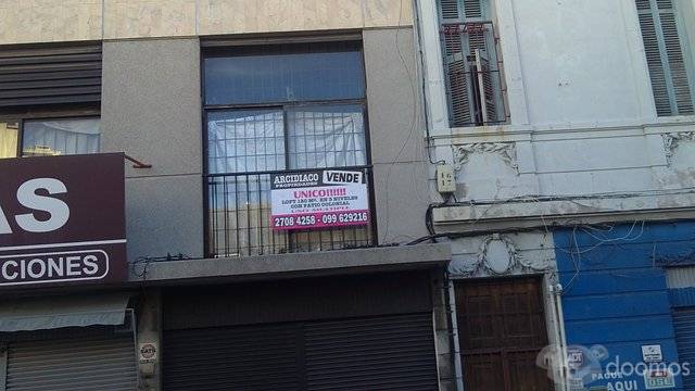 120 m2 en 3 niveles- algo diferente - en ciudad vieja - admite el uso que su imaginación le quiera dar... - 1