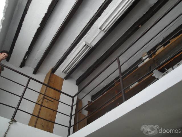 120 m2 en 3 niveles- algo diferente - en ciudad vieja - admite el uso que su imaginación le quiera dar... - 10
