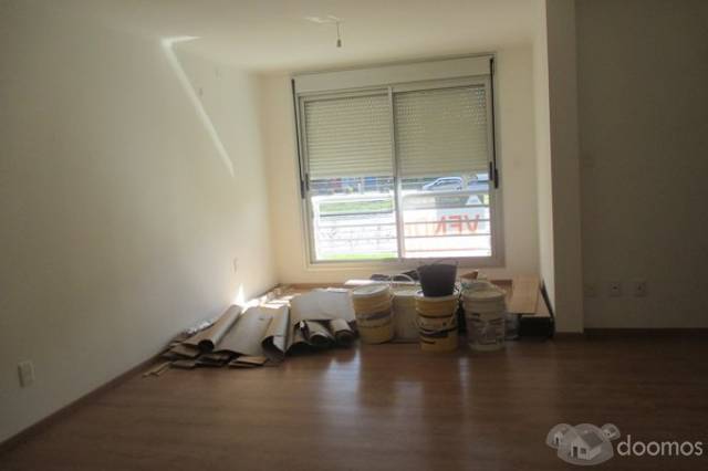 Próx. Av. Italia y Caldas - 1