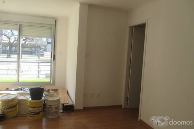 Próx. Av. Italia y Caldas - 2