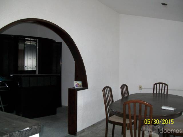 VENTA DE 2 CASAS EN UN PADRÓN A 3 CUADRAS PLAYA- LAGOMAR - 5