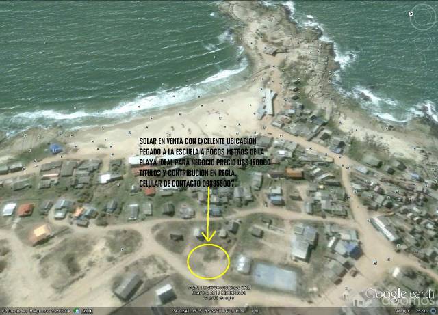solar de 459 metros cuadrados a pocos metros de la playa en el corazon de Punta del Diablo. - 1