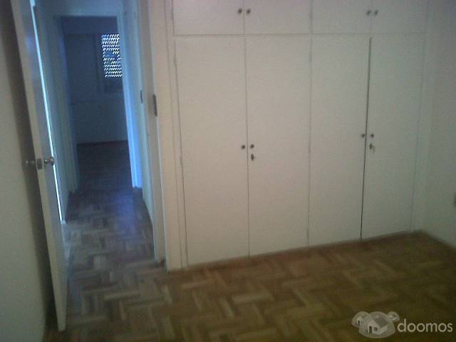 DUEÑO VENDE APARTAMENTO EN PUNTA CARRETAS MUY LUMINOSO IMPECABLE - 8