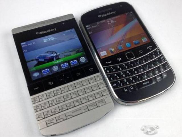 BUY NEW SALES:BlackBerry Porsche Design P'9981,iPhone 4s 32GB,Nokia N9,iPad2 - 1