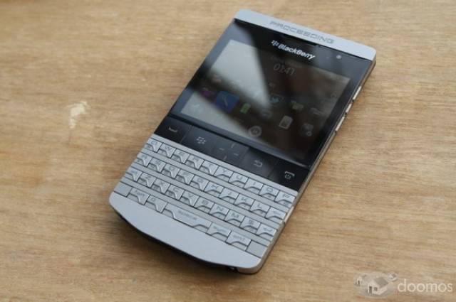 SALE: BlackBerry Porsche P9981, Blackberry bold 9790, blackberry bold 9900, blackberry bold 9930, APPLE IPHONE 4S 32GB ,HTC EVO,Samsung I9100 Galaxy S II, APPLE MACBOOK - 1
