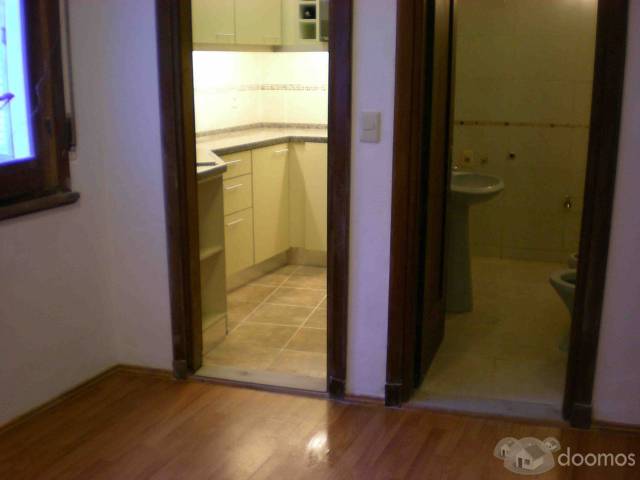 SE VENDE en POCITOS - Apto 1 dorm totalmente reciclado - 125.000 dolares - 6