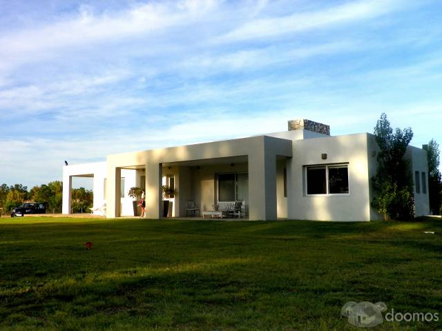 Sacra Propiedades ( Chacras - Terrenos - Casas - Apartamentos) - 3