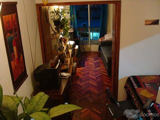 Alquiler Temporario: Confortable Apartamento en zona céntrica y segura, a pasos del Teatro Solís y Plaza Independencia - 2