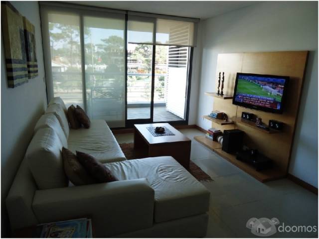 Moderno apartamento en Punta del Este - 1