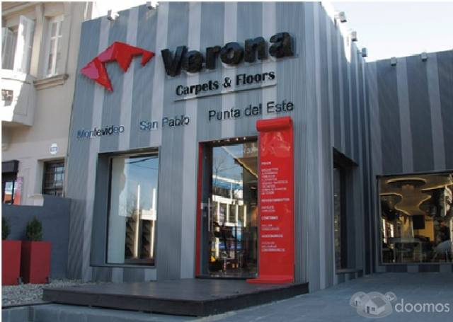 ALQUILER LOCAL COMERCIAL FRENTE A SHOPPING DE PUNTA CARRETAS - 1