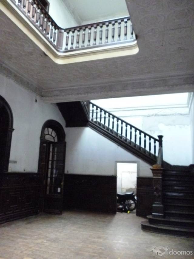 IMPORTANTE CASONA DE ESTILO EN ALQUILER - 4