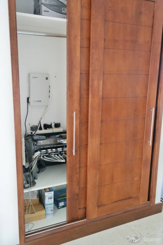 AlQUILER OFICINA PREMIUM EN PUNTA DEL ESTE, CALLE 20 Y GORLERO - 6