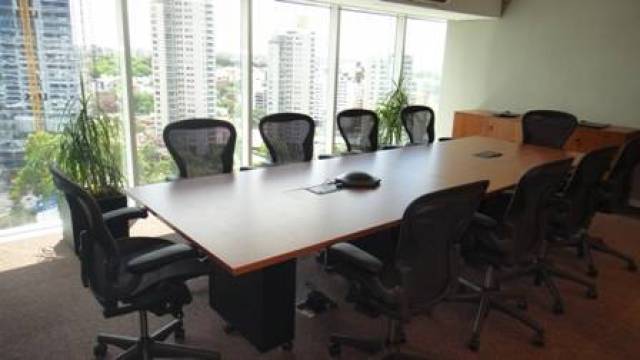 ¡Para 3/4 pers.! Tu oficina en Montevideo, World Trade Center III - 2