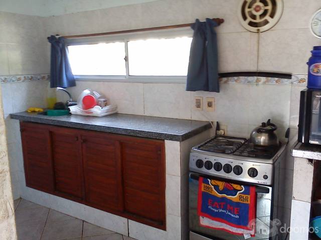 VENDO CASA EN BALNEARIO EXCELENTE OPURTUNIDAD - 2