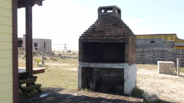 VENDO CABAÑA EN PUNTA RUBIA - 2