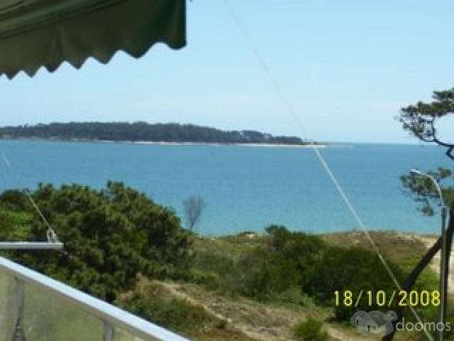 Dueño vende hermoso apartamento en Punta del Este, frente al mar. Playa Mansa - 1