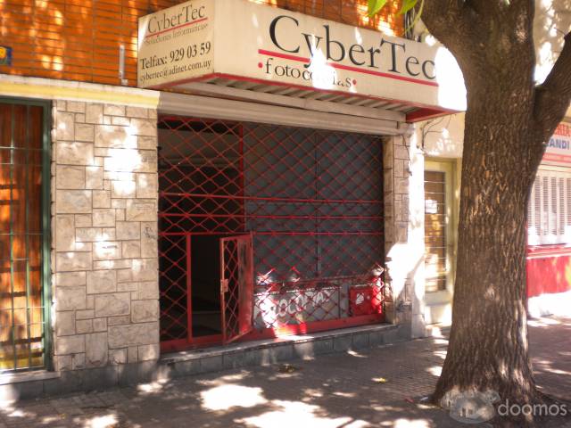 Dueño vende local en Cordón Norte - 1