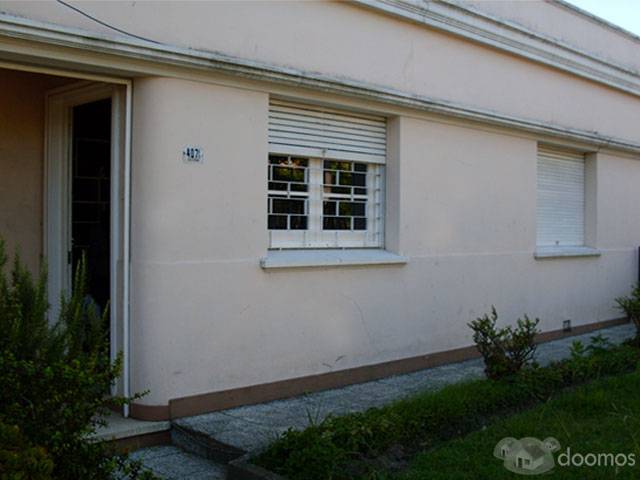 Excelente casa de 3 dormitorios, jardín y patio amplio. - 5