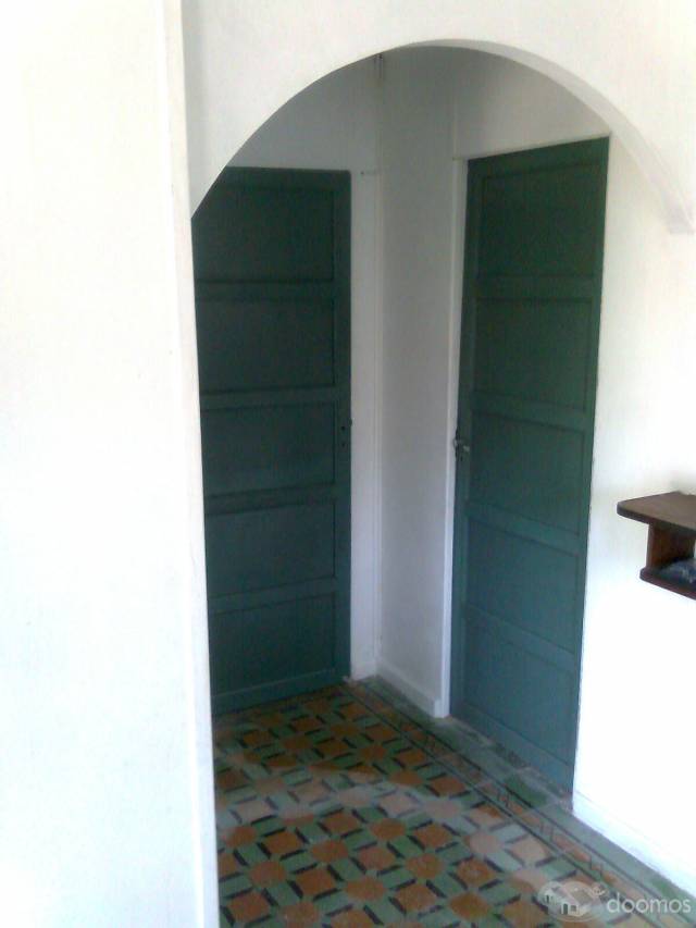 Casa con Galpón y Garage Grande -Oportunidad - 7