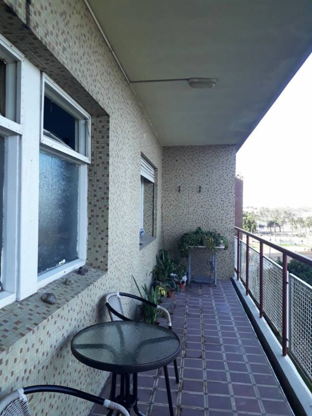 Oportunidad Apartamento En Excelente Estado Frente Al Mar - 2