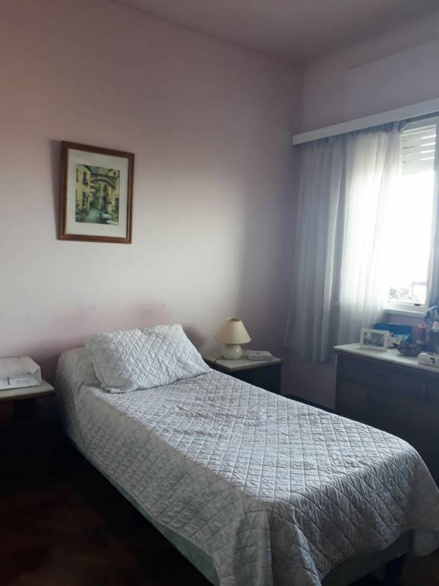 Oportunidad Apartamento En Excelente Estado Frente Al Mar - 5