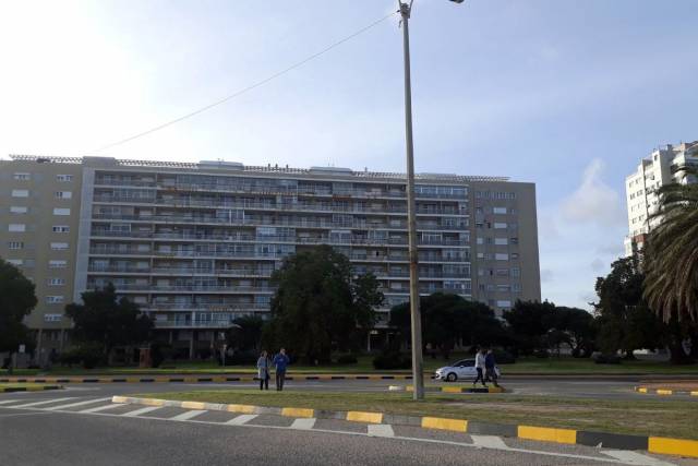 Oportunidad Apartamento En Excelente Estado Frente Al Mar - 6