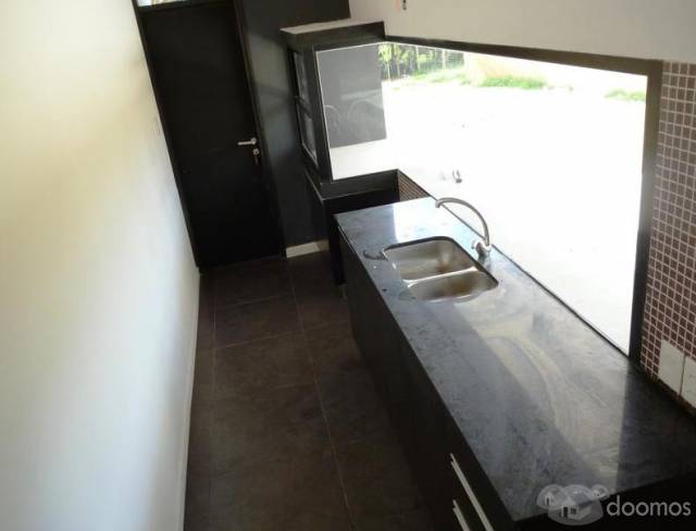 Casa a estrenar, en zona tranquila y arbolada - 6