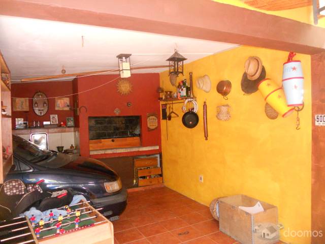EXCELENTE CASA CON APTO EN UN MISMO PADRON - 2