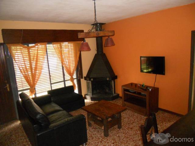 EXCELENTE CASA CON APTO EN UN MISMO PADRON - 6