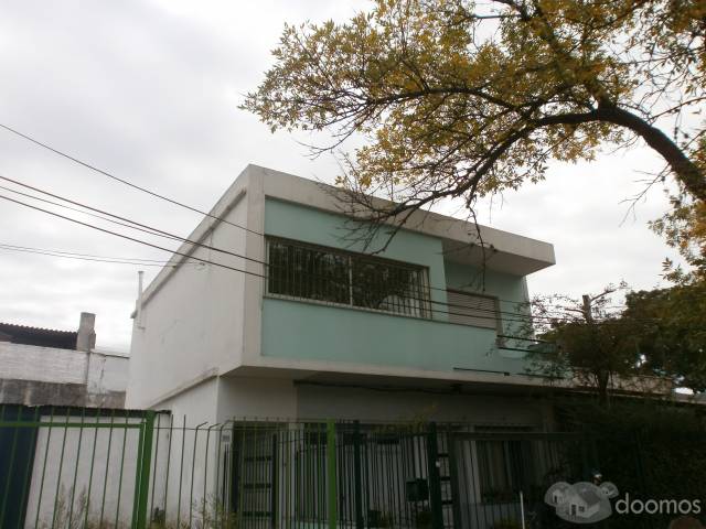 Gran Oportunidad casa en Atahualpa con 6 cocheras - 2