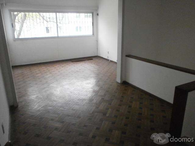 Gran Oportunidad casa en Atahualpa con 6 cocheras - 5