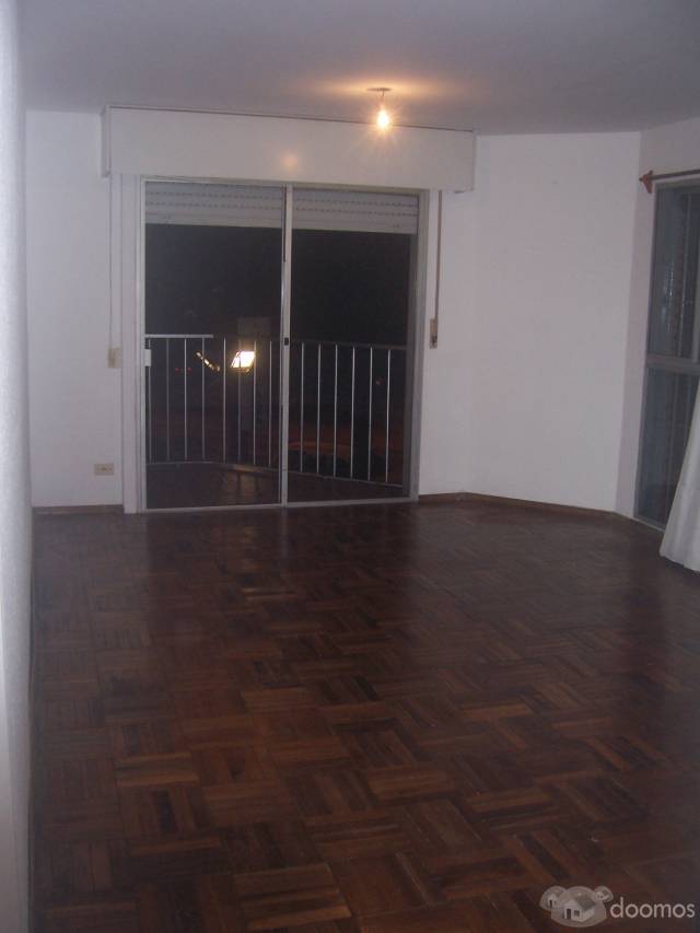 Apto sobre centenario,luminoso,2 dorm. excelentes condiciones - 3