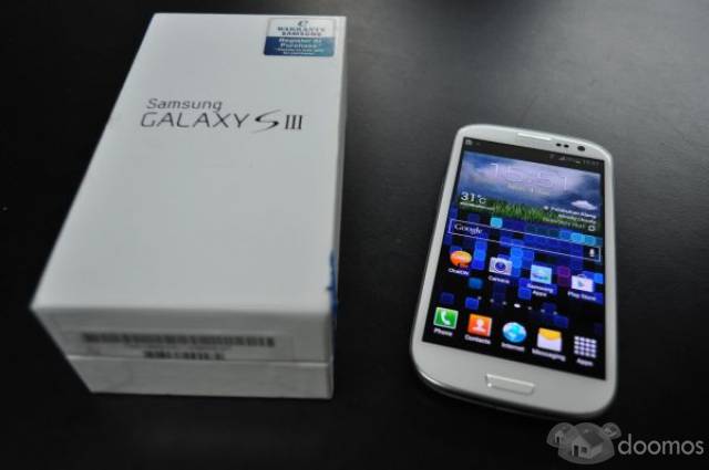 for sale:Apple Iphone 5 64GB / Blackberry Z10 - 2