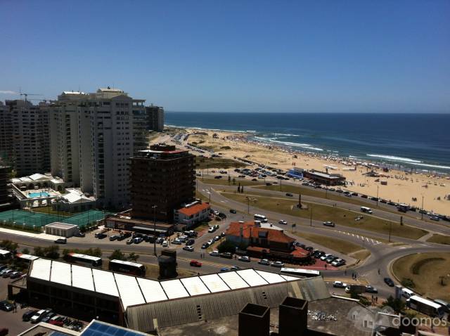 Apartamento en Punta del Este edificio El Torreón, piso alto - 3