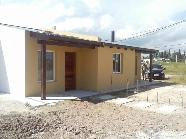 Inversion Duplex A Estrenar En Colonia R.o.u. - Barrio San Benito - 6
