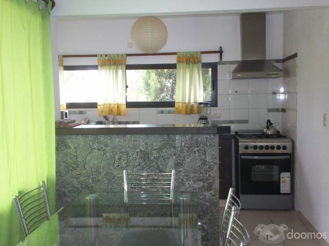 Duplex a 1 y 1/2 de la playa y devoto rambla, barrio Portales - 1