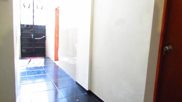 LOCAL COMERCIAL EN VENTA - 1