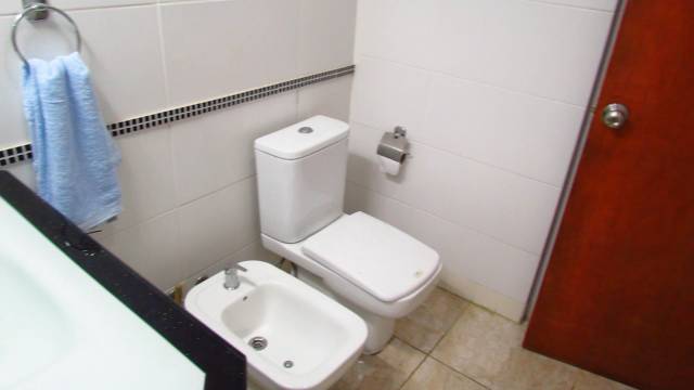 LOCAL COMERCIAL EN VENTA - 8