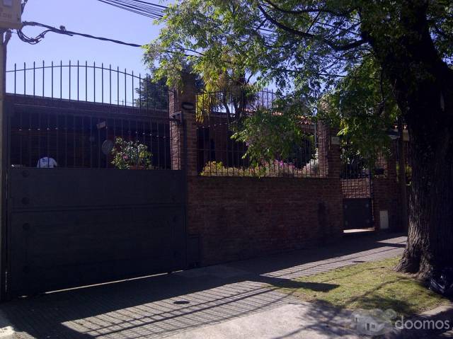 Excelente casa en zona Malvín- Montevideo - 1