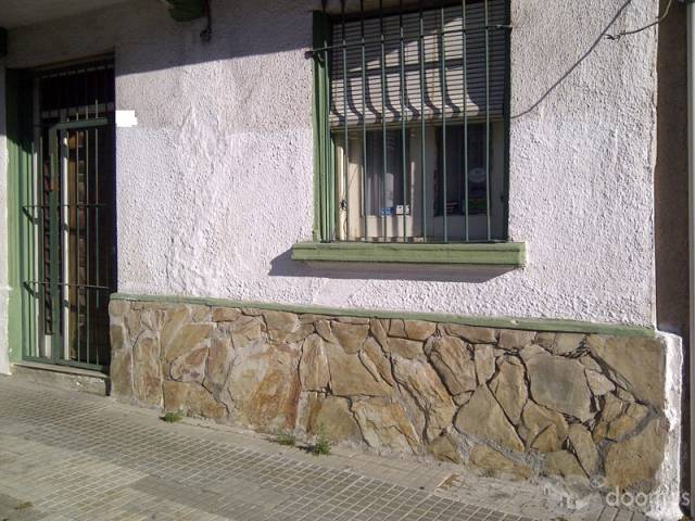 Casa sobre calle Nicaragua a 1 cuadra de Palacio Legislativo - 1