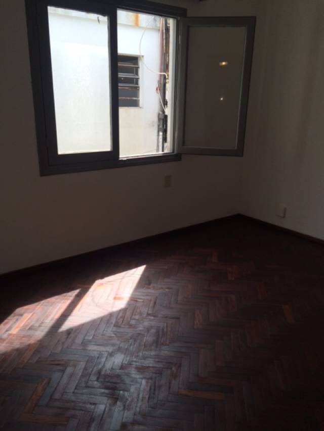 Apartamento De 1 Dormitorio, En El Centro A 2 Metros Del Mar - 3