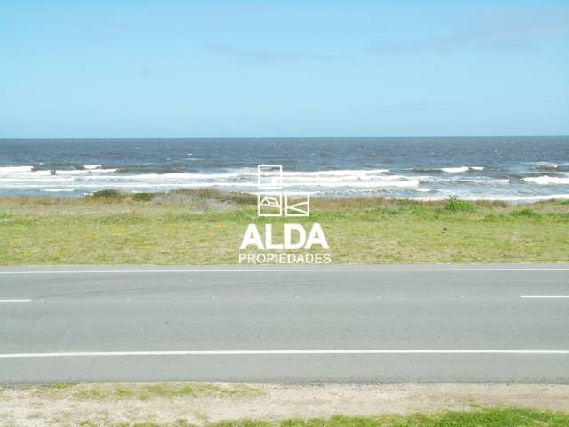 #Vendo frente al mar en Bella Vista - 8
